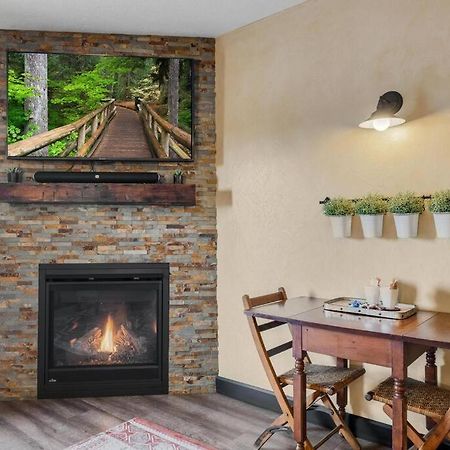 The Rustic Suite - Main Street Lodge In Berlin Esterno foto